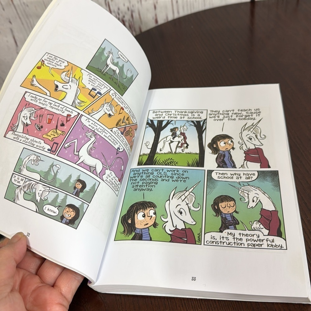 5 Comic Books Graphic Novels for Children by Dana Simpson “Unicorn Book Stories” - Picture 16 of 16